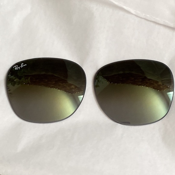 💯 Authentic - Ray-Ban Sunglass Green Filter Lenses - Picture 2 of 7